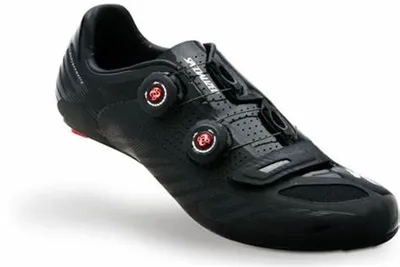 The Advantages Of Carbon Fiber in Custom Footwear The Advantages Of Carbon Fiber in Custom Footwear